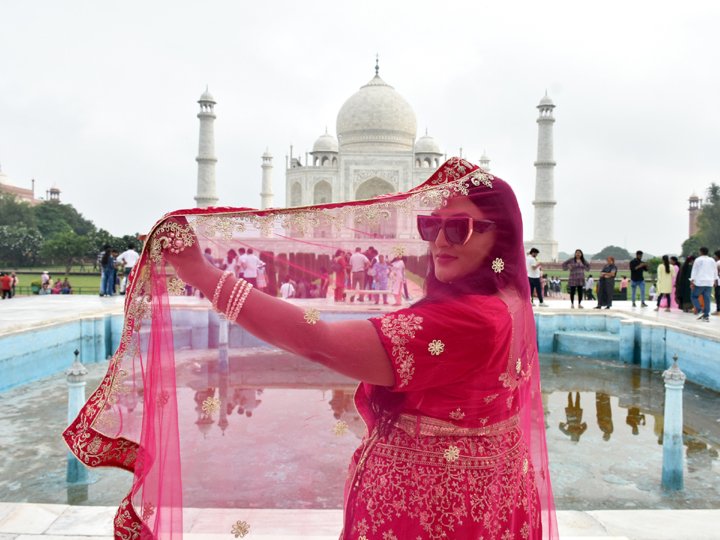 Best sunrise taj mahal tour