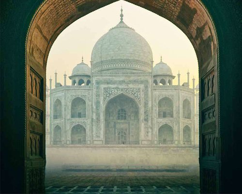 Taj Mahal Tour by Train Gatimaan Express
