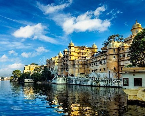 Golden Triangle with Udaipur Tour